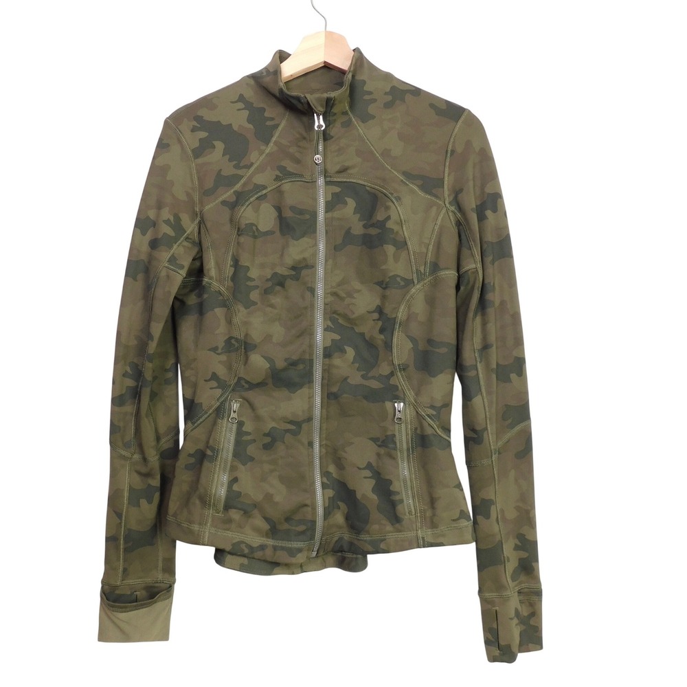 Lululemon Forme Jacket Cuffins Savasana Camo Fatigue Green Size 8 Full Zip Yoga‎